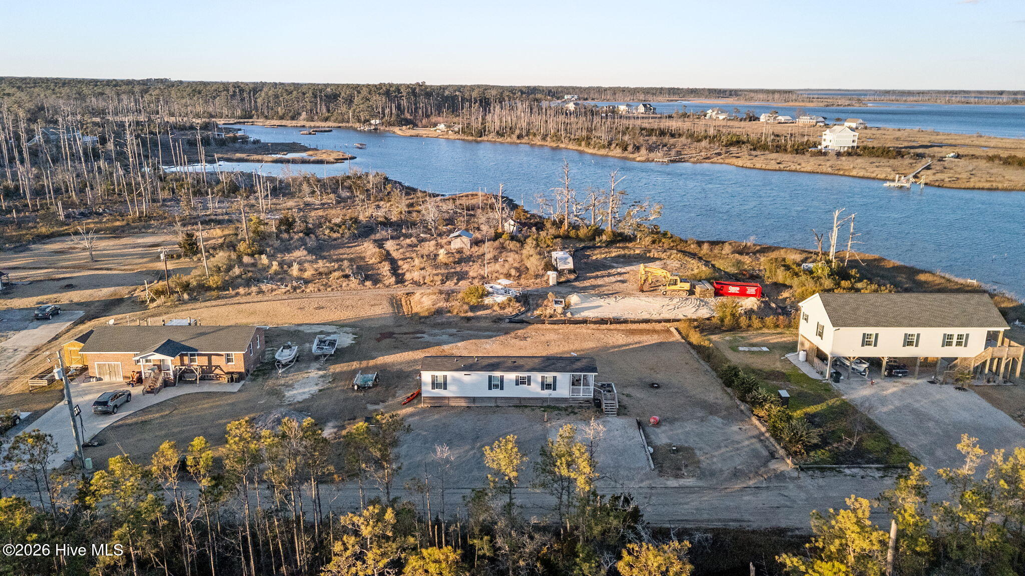 191 Old Carteret Road Smyrna, NC 28579 - Photo 6 of 9 40-web-or-mls-DJI_20260115163557_0087_D