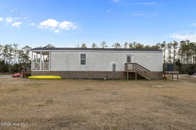 $330,000 | 191 Old Carteret Road, Smyrna, NC 28579