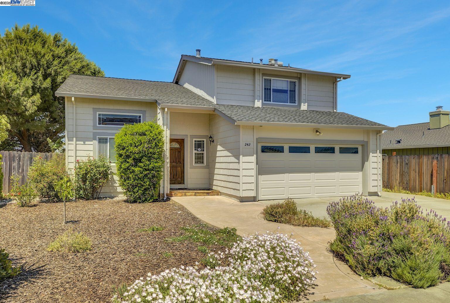 242 Riverside Drive Bay Point, CA 94565 - Photo 1 of 1 a front view of a house with a yard