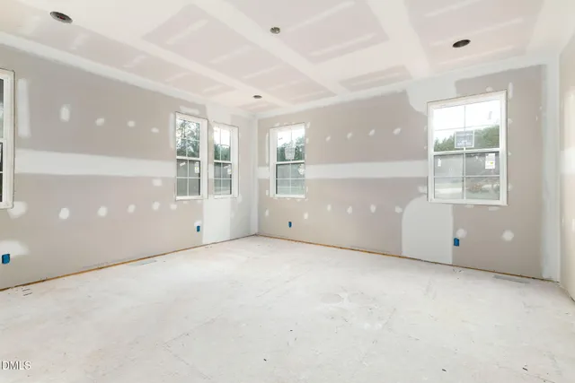 $299,999 | 105 Ali Circle, Macon, NC 27551