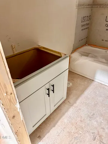 $299,999 | 105 Ali Circle, Macon, NC 27551