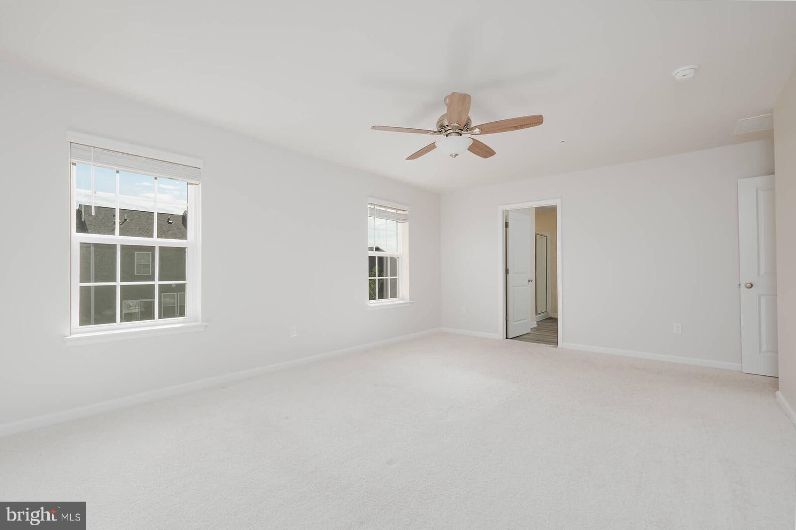 2085 Pomona Way Frederick, MD 21702 - Photo 27 of 53 Bright and airy open space awaits.