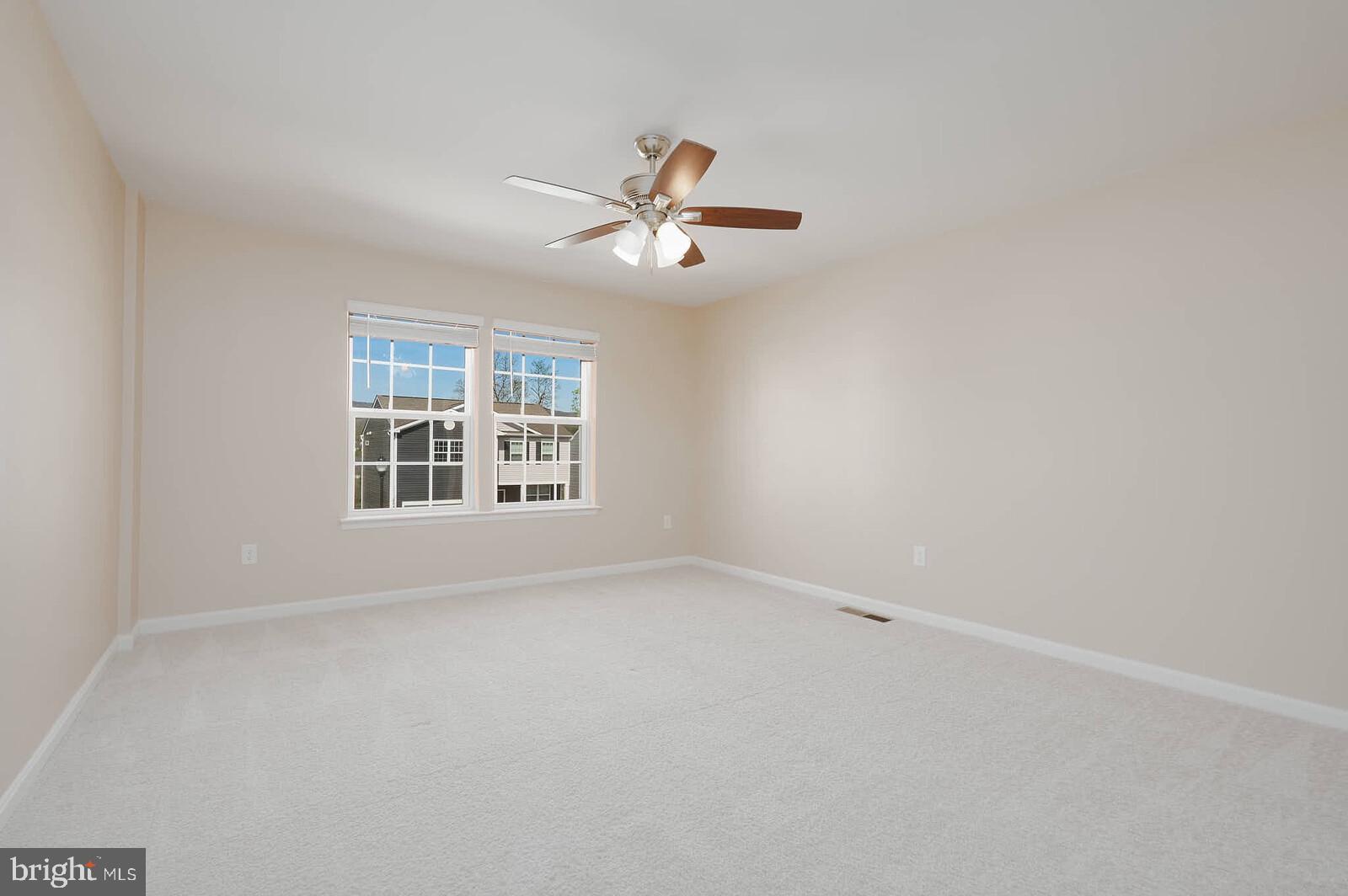 2085 Pomona Way Frederick, MD 21702 - Photo 33 of 53 Bright and airy blank canvas space.