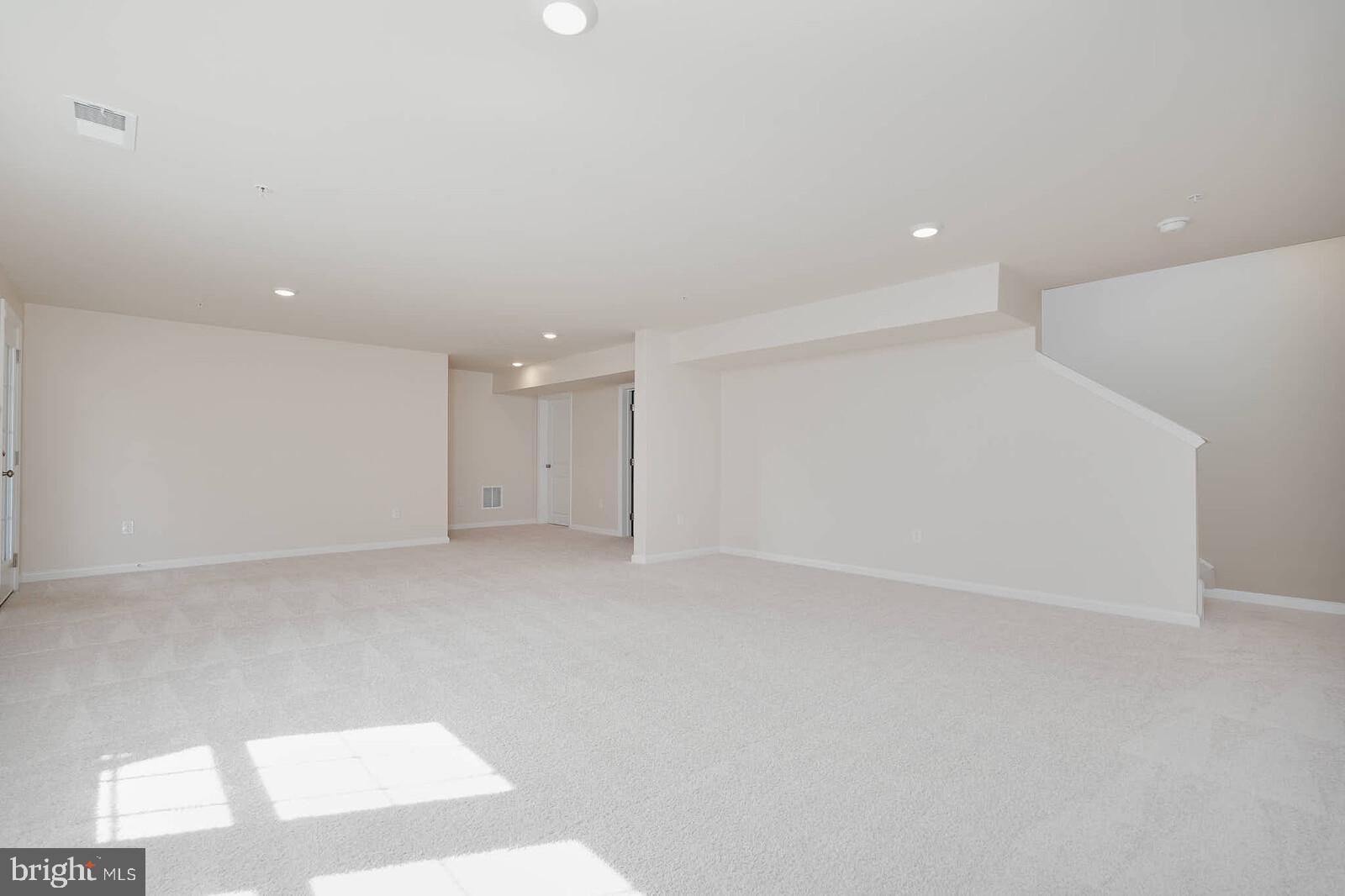 2085 Pomona Way Frederick, MD 21702 - Photo 40 of 53 Spacious, sunlit open area awaits.