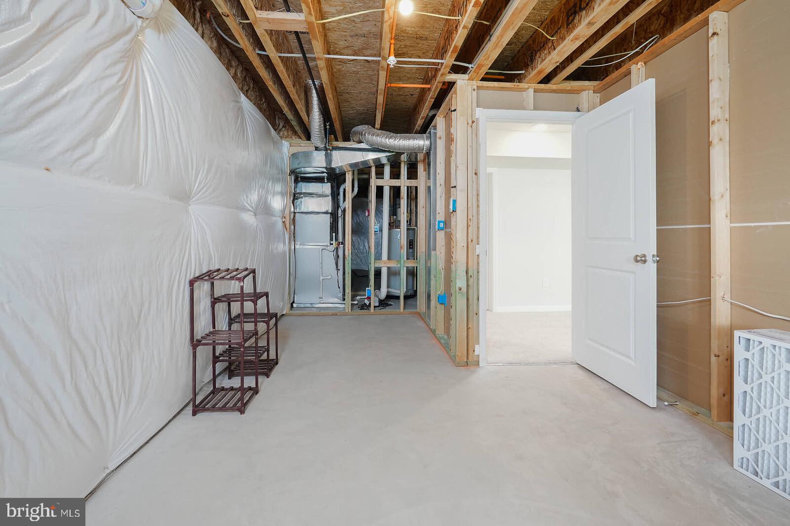 2085 Pomona Way Frederick, MD 21702 - Photo 44 of 53 Versatile space ready for transformation.