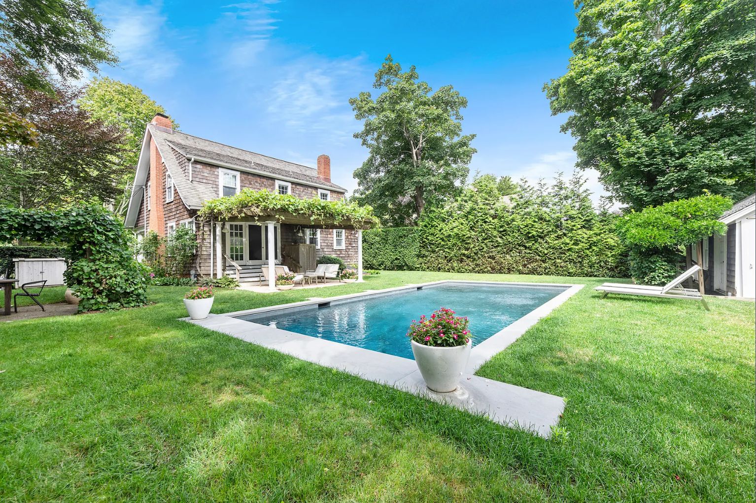 63 Lumber Lane Bridgehampton, NY 11932 - Photo 9 of 11