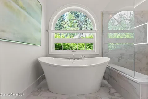 $1,395,000 | 1611 East Heritage Lane, Spokane, WA 99208