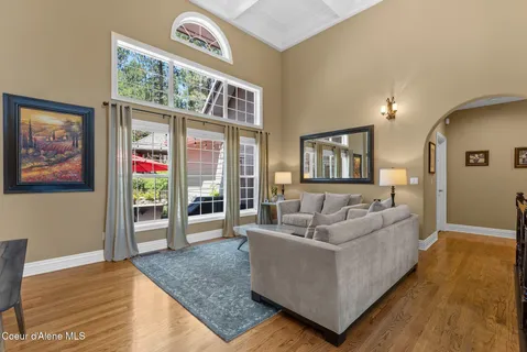 $1,395,000 | 1611 East Heritage Lane, Spokane, WA 99208