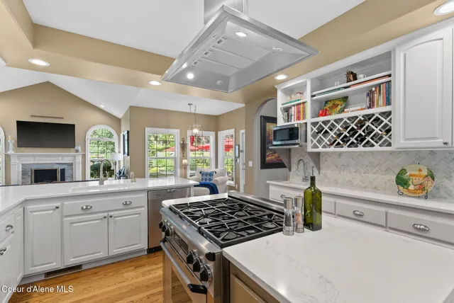 $1,440,000 | 1611 East Heritage Lane, Spokane, WA 99208