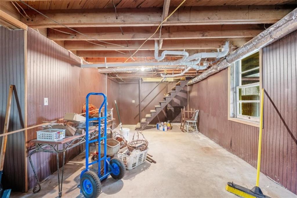 14 Mitchell Circle Southeast Rome, GA 30161 - Photo 27 of 39 a view of a room with gym equipment