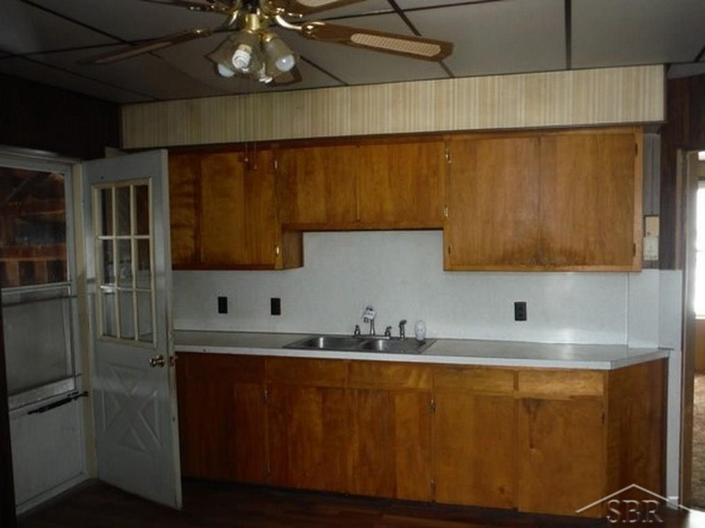 1194 Limerick Road Kinde, MI 48445 - Photo 22 of 30 31341987-21.JPG