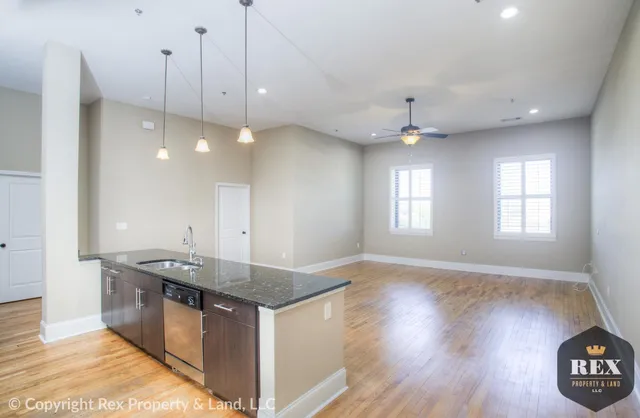 $1,395 | 936 Broad Street, Unit 411, Augusta, GA 30901