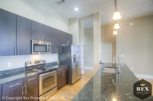 $1,395 | 936 Broad Street, Unit 411, Augusta, GA 30901