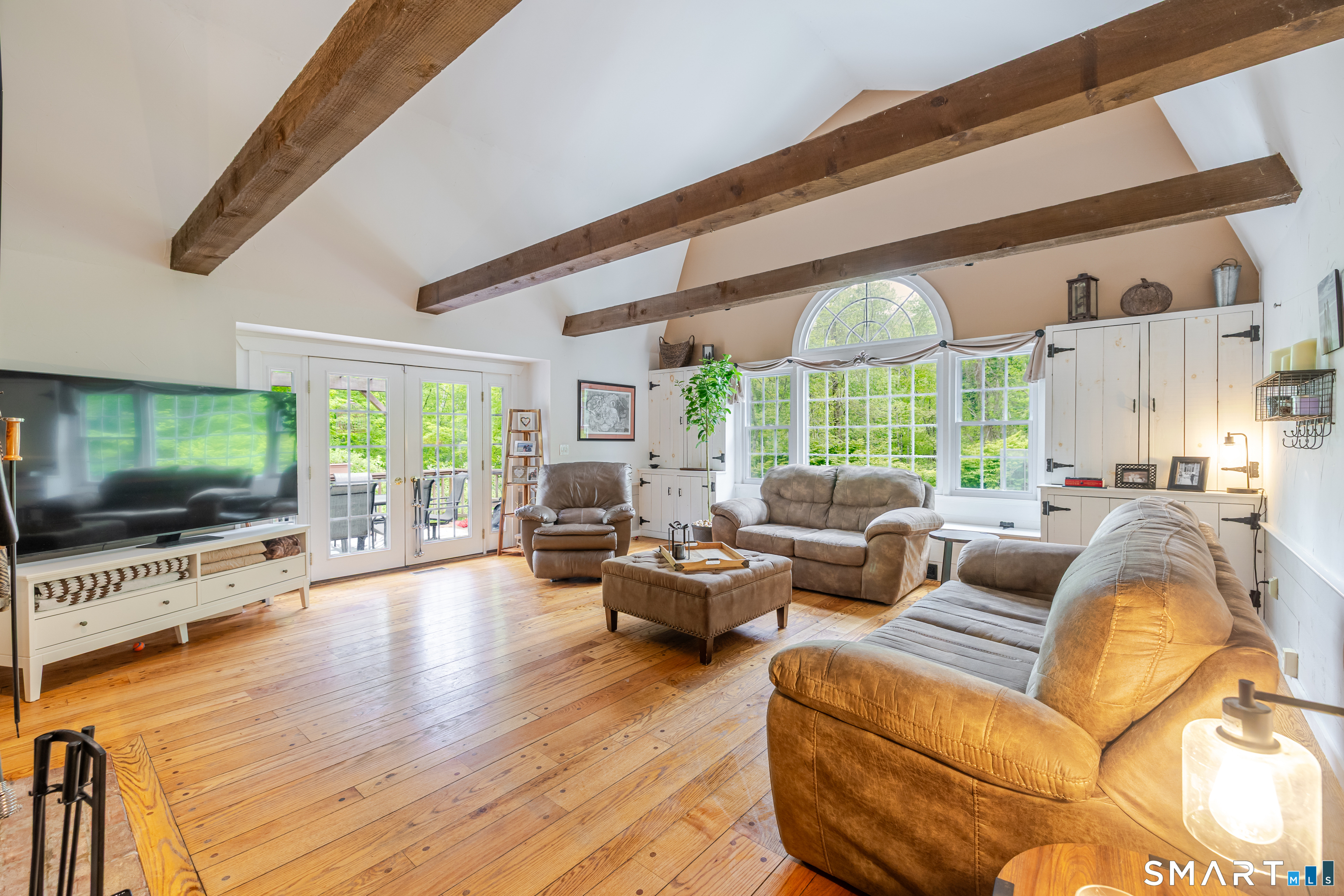 40 Echo Valley Road Newtown, CT 06470 - Photo 16 of 39