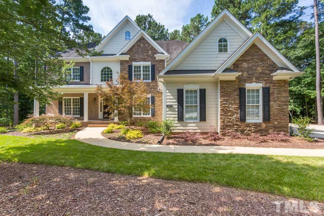 7220 Sunset Glen Point Raleigh, NC 27614 - Photo 1 of 25 Immaculate landscaping all around the home!