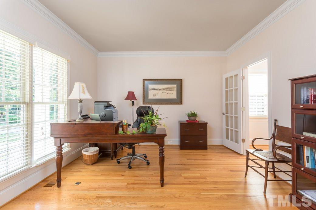 7220 Sunset Glen Point Raleigh, NC 27614 - Photo 14 of 25 Front living room would make an excellent flex room or study.