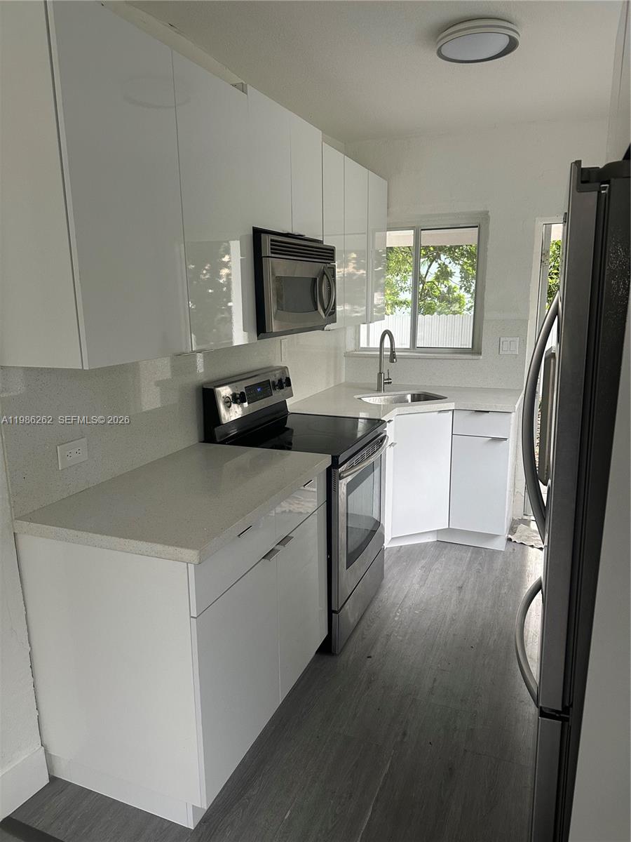 1812 Northwest 64th Street Miami, FL 33147 - Photo 59 of 60