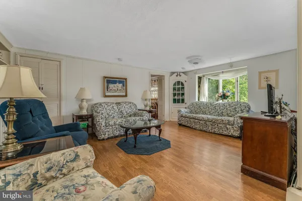 $899,000 | 1556 River Road, Titusville, NJ 08560