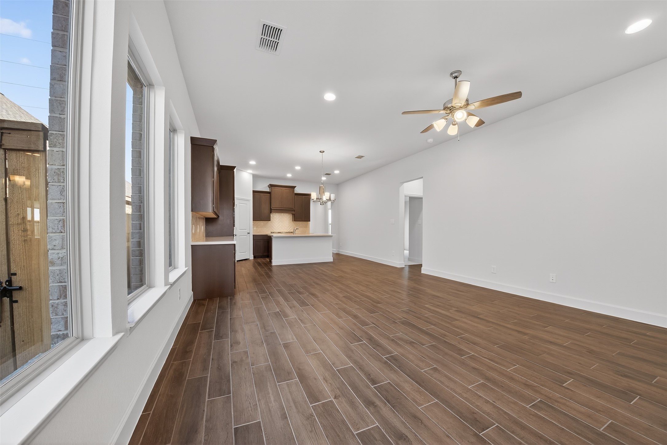 27206 Butterfly Mint Lane Hockley, TX 77447 - Photo 5 of 29