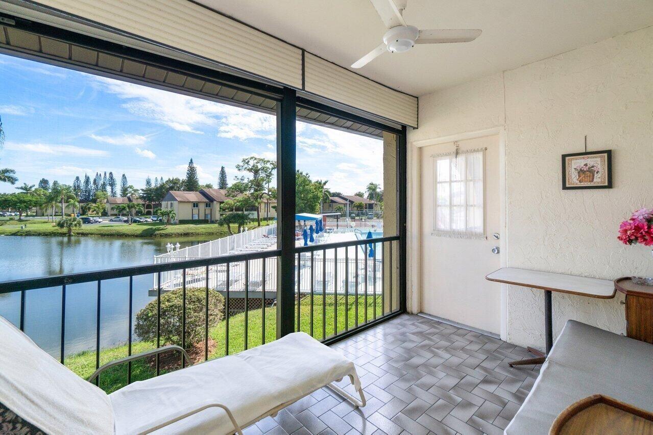342 Pine Ridge Circle, Unit B2 Greenacres, FL 33463 - Photo 2 of 18 20211028170202480043000000-o