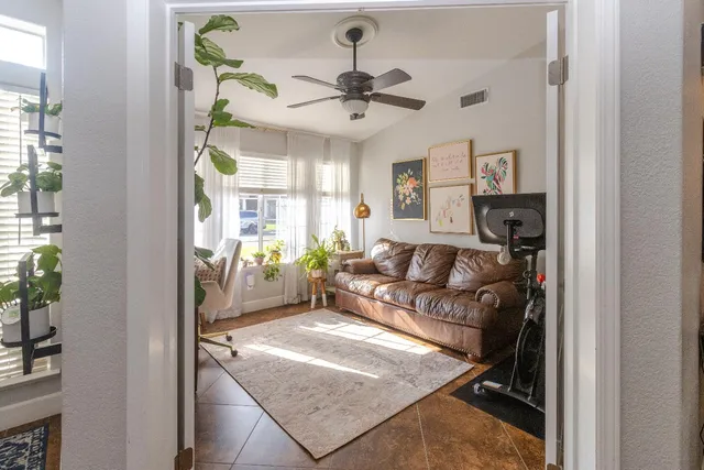 $545,000 | 1824 East Lester Avenue, Fresno, CA 93720