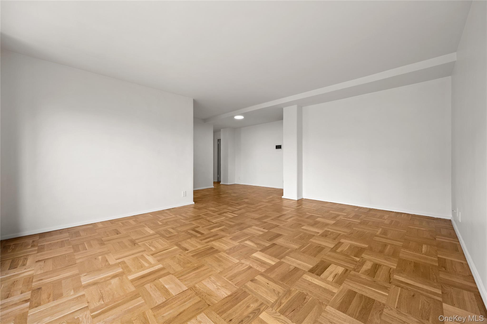 21-66 33rd Road, Unit 12B Queens, NY 11106 - Photo 6 of 23 a view of empty room