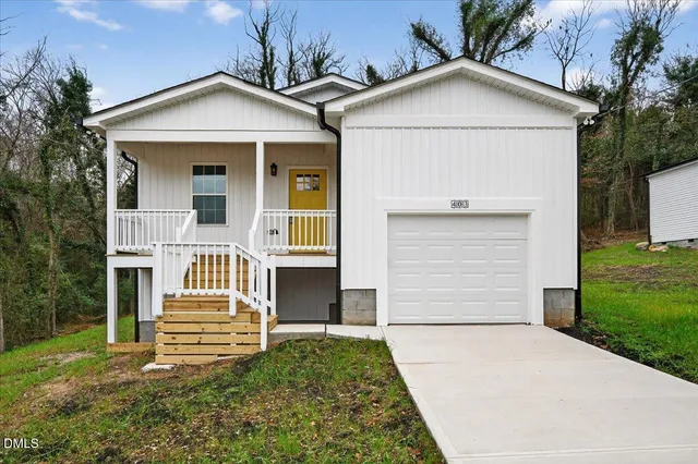 $299,000 | 405 Ridley Street, Louisburg, NC 27549