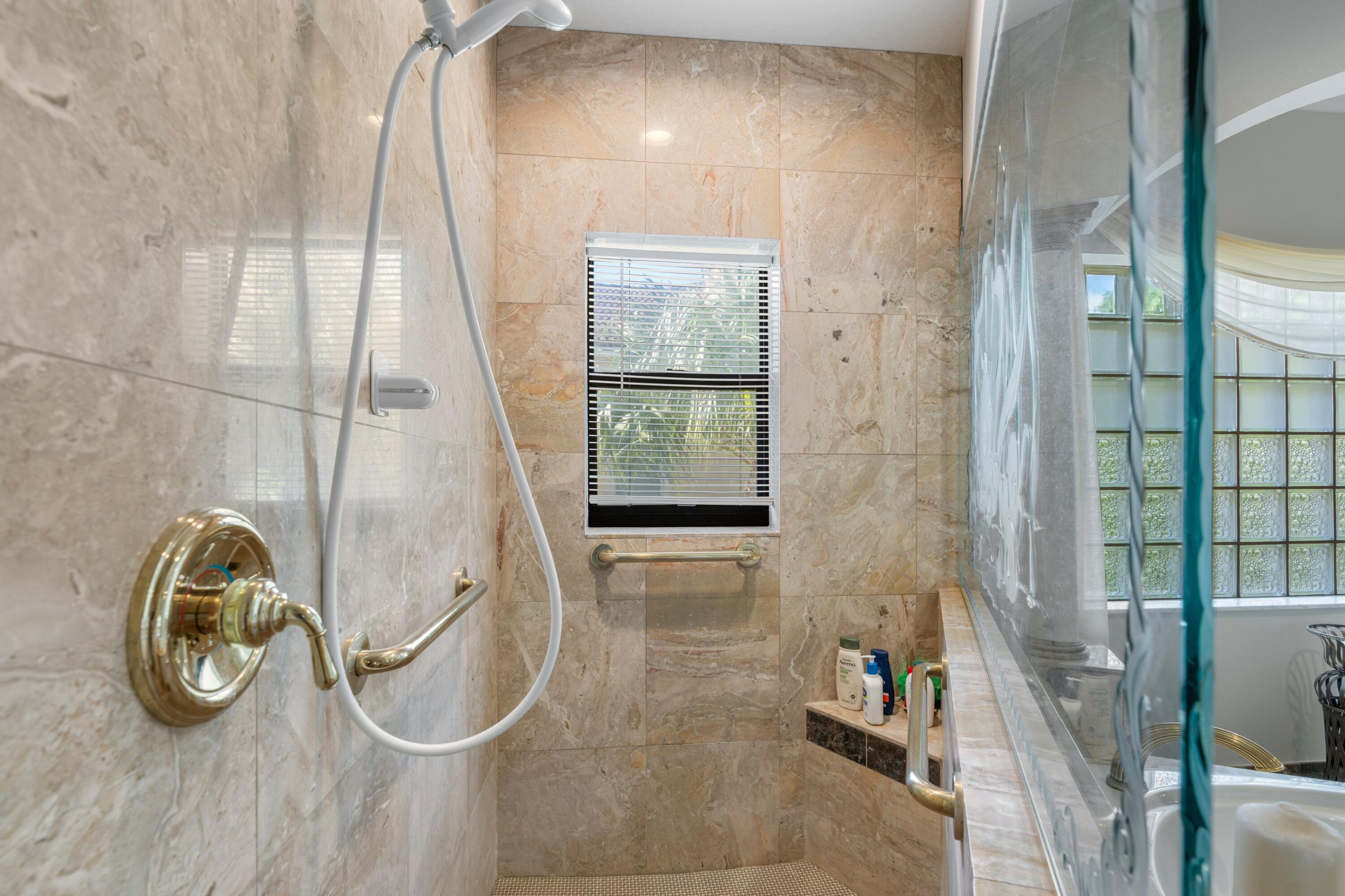 1010 Pine Point Road Singer Island, FL 33404 - Photo 57 of 73 DSC08426.jpg-SMALL