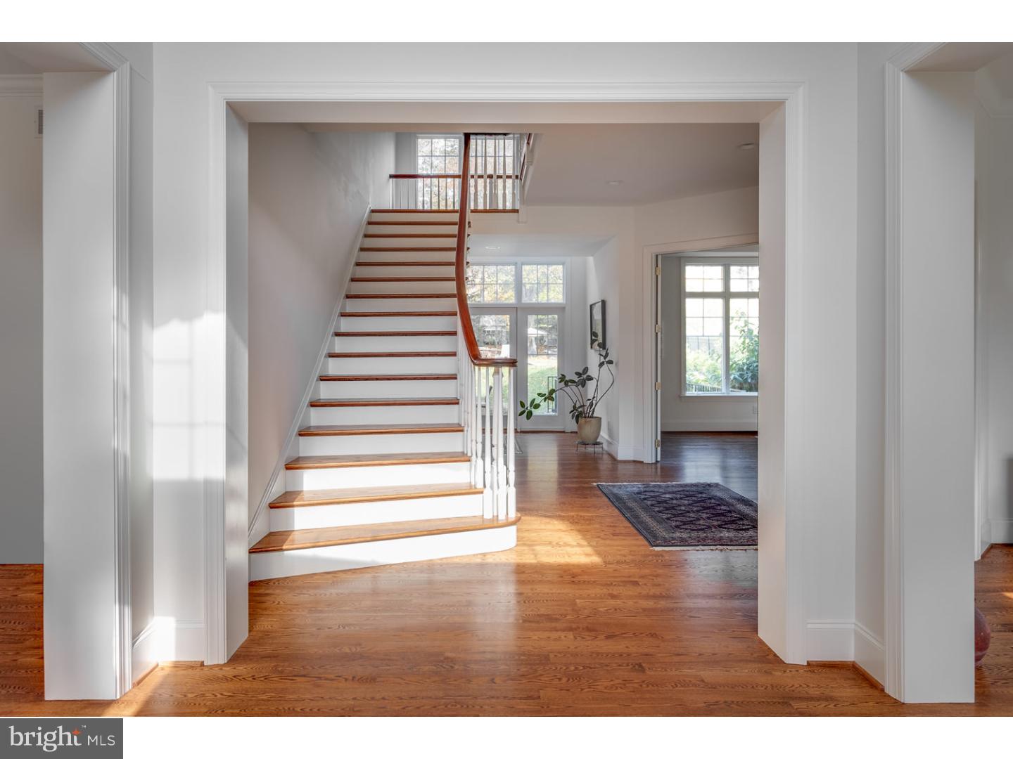 507 Fairview Road Penn Valley, PA 19072 - Photo 2 of 17 Foyer
