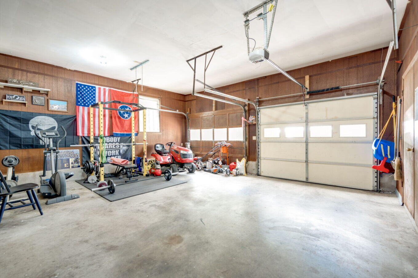 4005 Harbor Hills Road Chattanooga, TN 37416 - Photo 26 of 30 garage