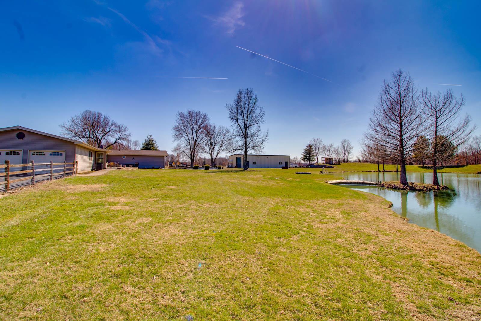 8729 Old Moro Road Dorsey, IL 62021 - Photo 20 of 64