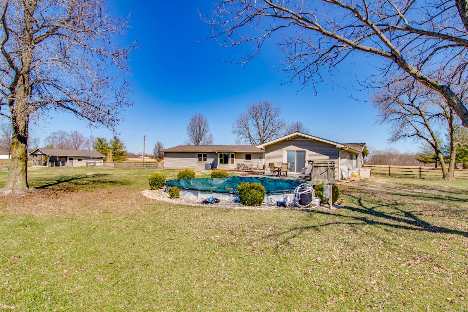 8729 Old Moro Road Dorsey, IL 62021 - Photo 22 of 64