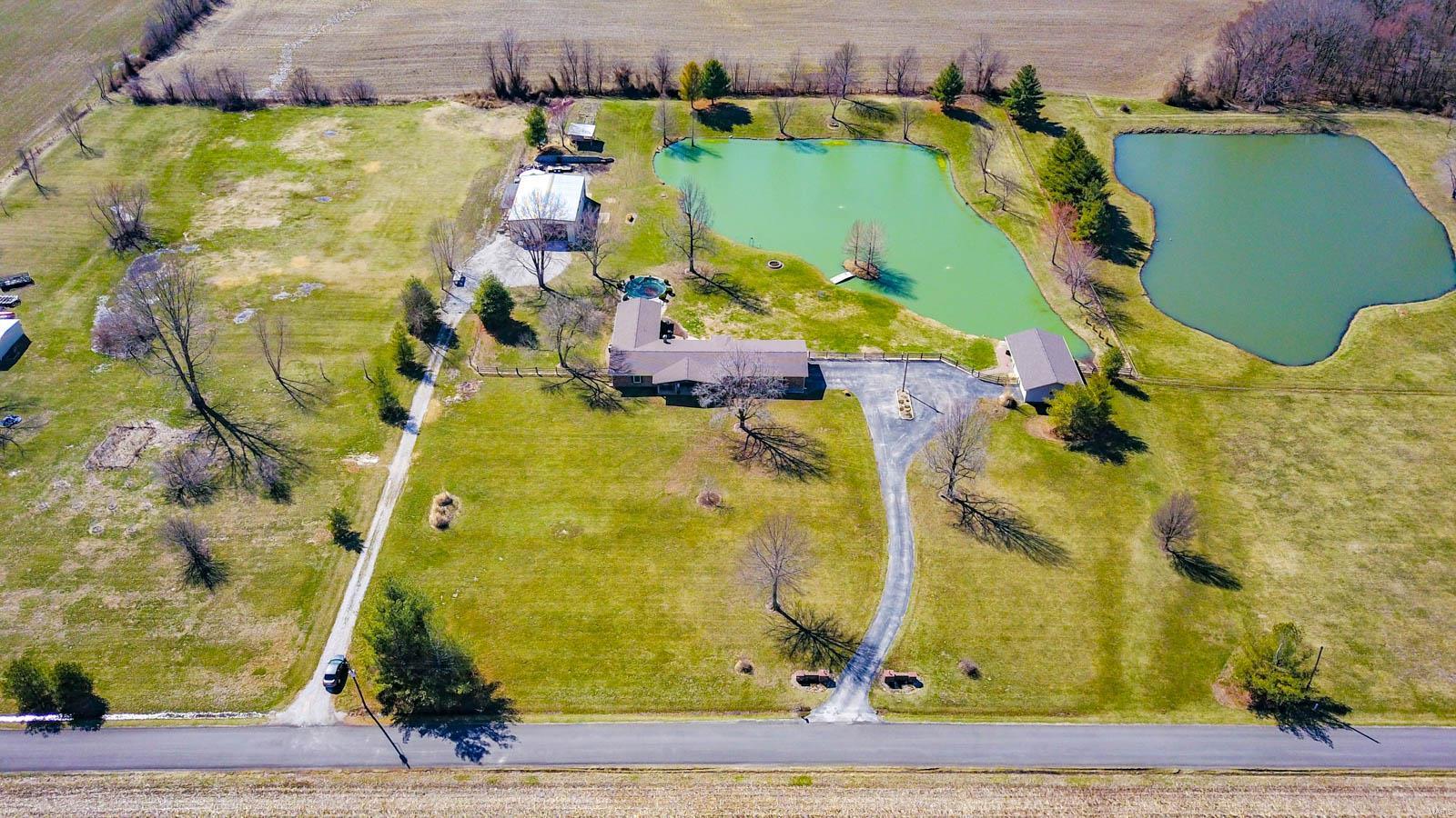 8729 Old Moro Road Dorsey, IL 62021 - Photo 6 of 64