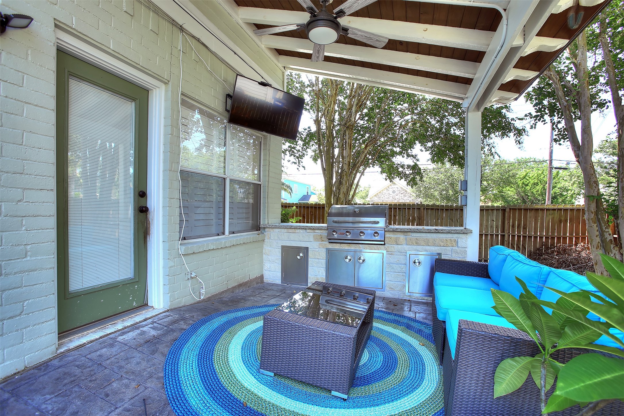 711 Cien Road Kemah, TX 77565 - Photo 1 of 18