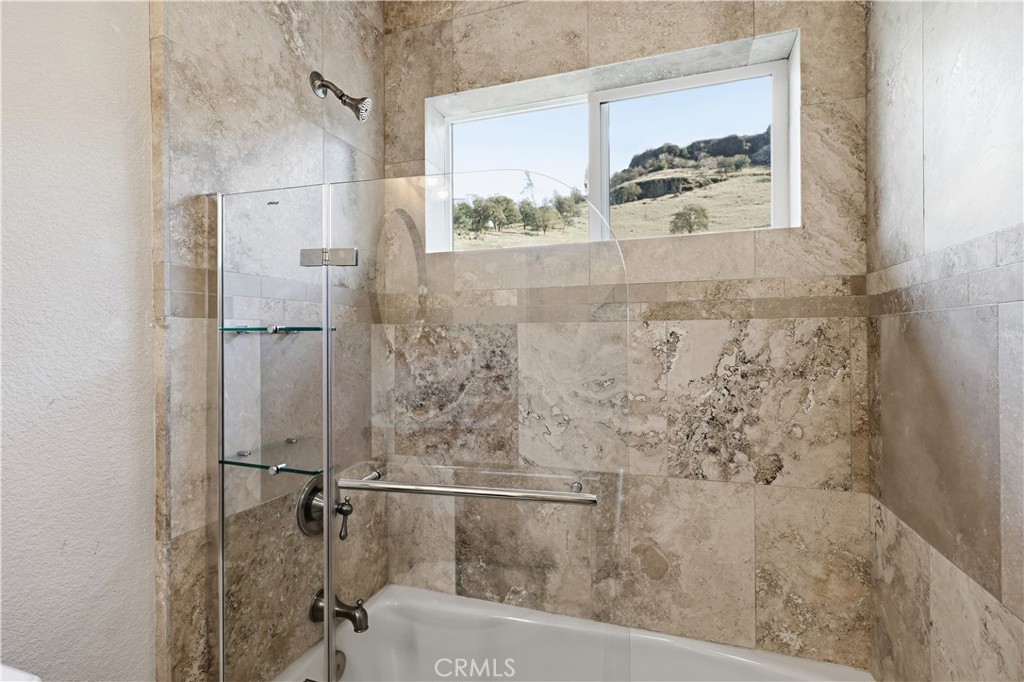 629 Poker Flat Road Copperopolis, CA 95228 - Photo 38 of 71 a bathroom with a shower