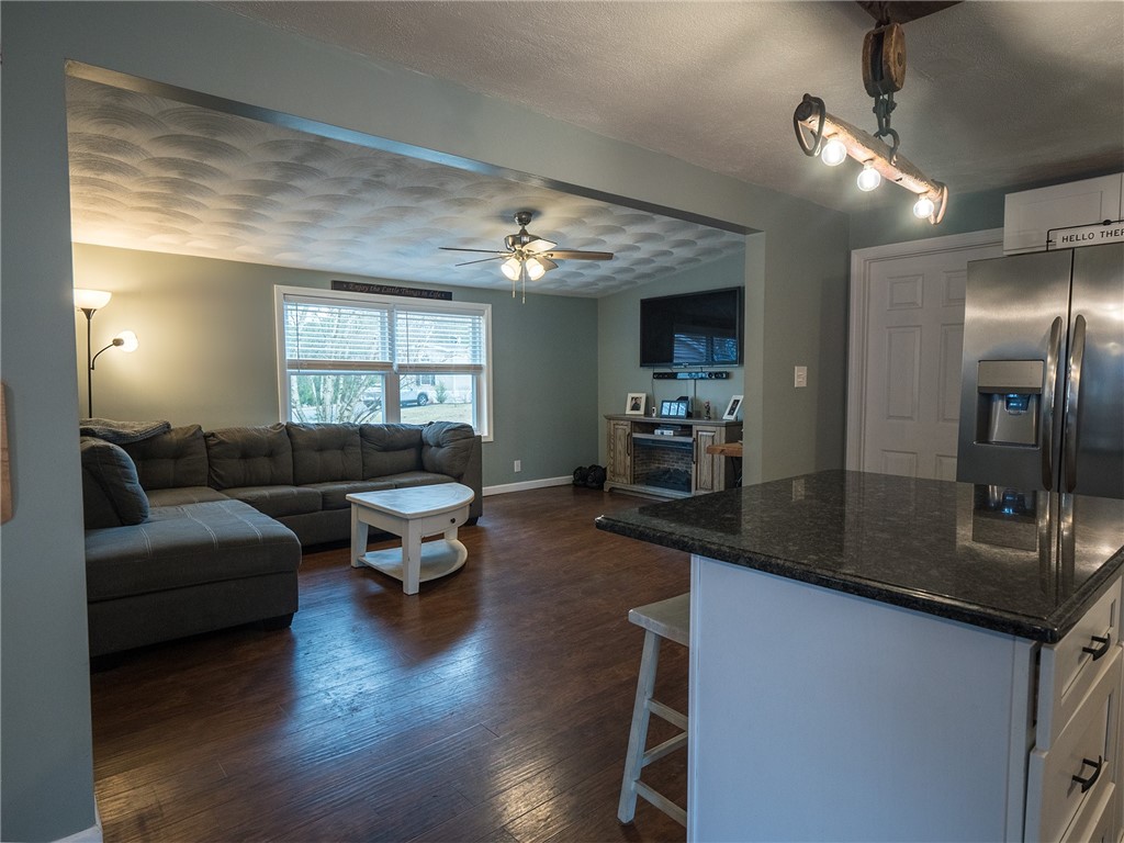 14 Milton Lane Coventry, RI 02816 - Photo 4 of 21