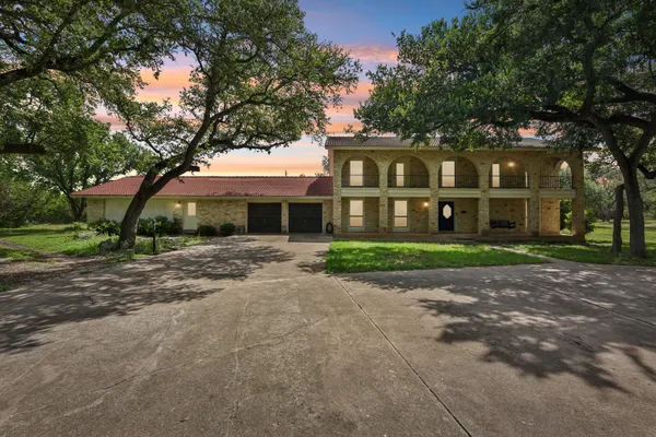$825,000 | 7780 Old 195, Florence, TX 76527