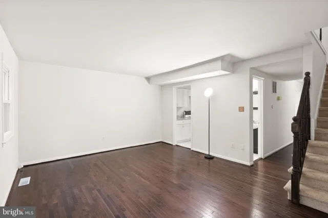 $399,000 | 4332 Eileen Court, Woodbridge, VA 22193