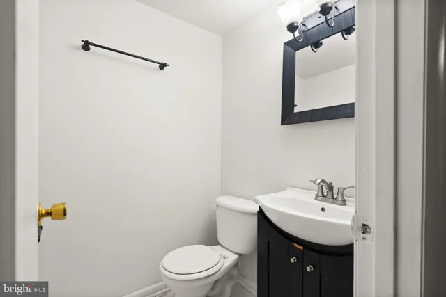 $399,000 | 4332 Eileen Court, Woodbridge, VA 22193