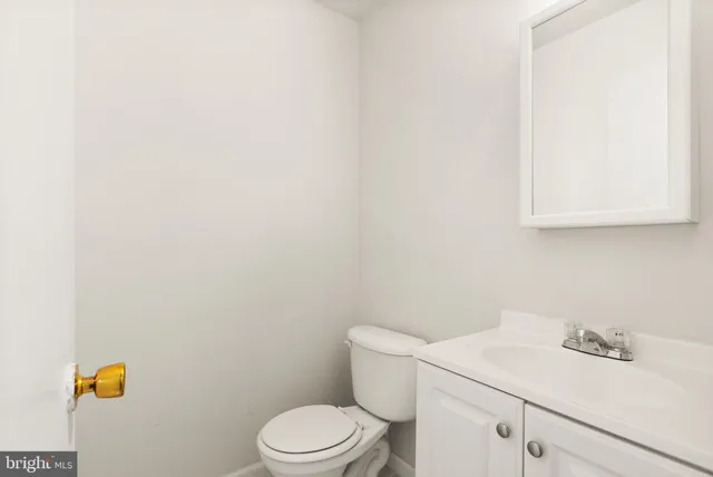 $399,000 | 4332 Eileen Court, Woodbridge, VA 22193