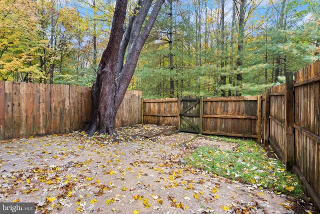 $399,000 | 4332 Eileen Court, Woodbridge, VA 22193