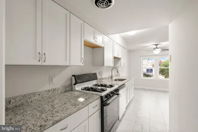 $399,000 | 4332 Eileen Court, Woodbridge, VA 22193