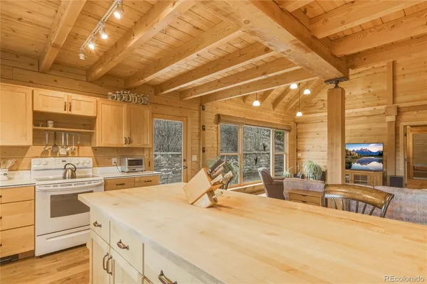 $1,200,000 | 247 West Arbol Park Drive, Chromo, CO 81128