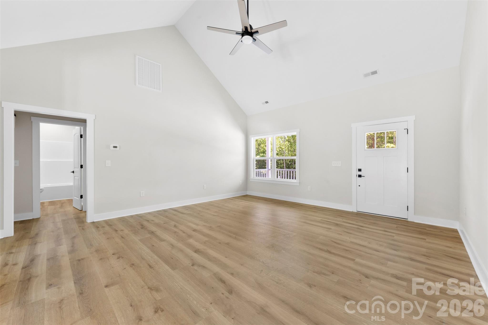 105 Darvee Road Blacksburg, SC 29702 - Photo 6 of 25 Gallery Image 6