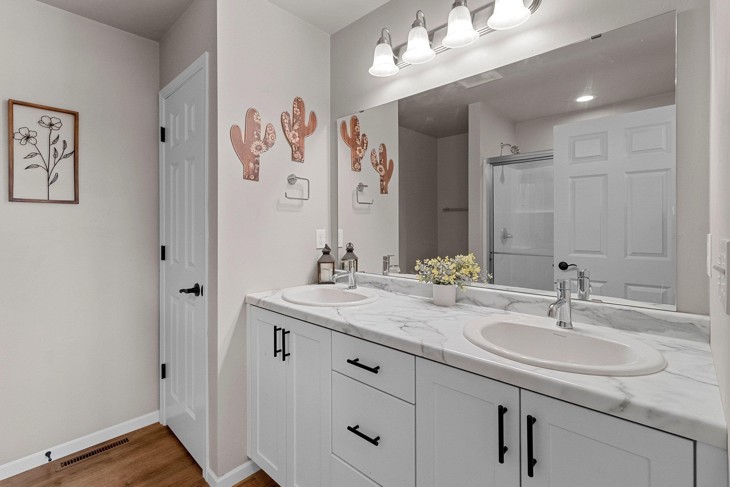 1221 Velsen Road Green Bay, WI 54313 - Photo 23 of 49