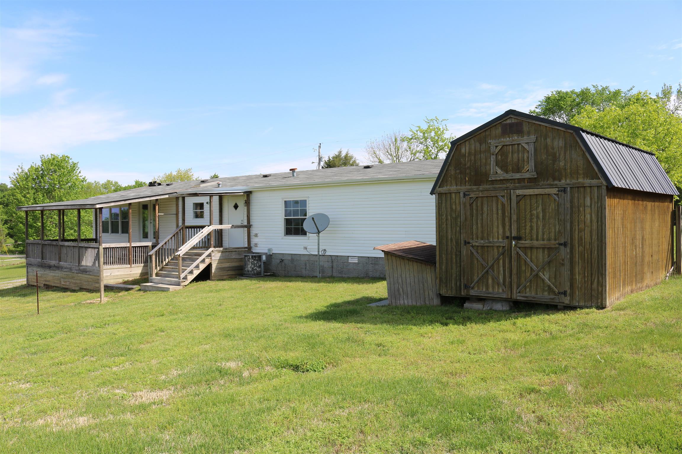3630 Beasleys Bend Road Lebanon, TN 37087 - Photo 2 of 12 a view of a house with backyard
