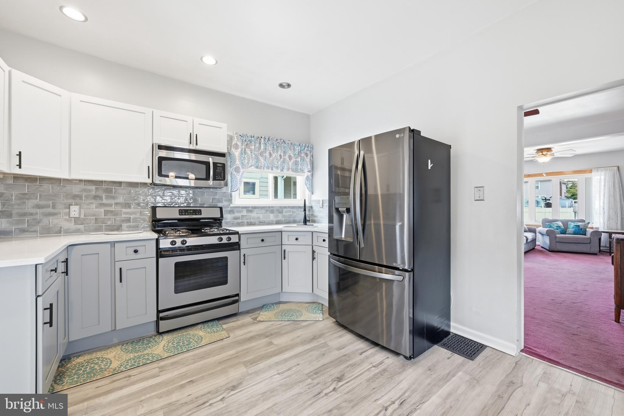 331 Taylor Street Riverside, NJ 08075 - Photo 6 of 25