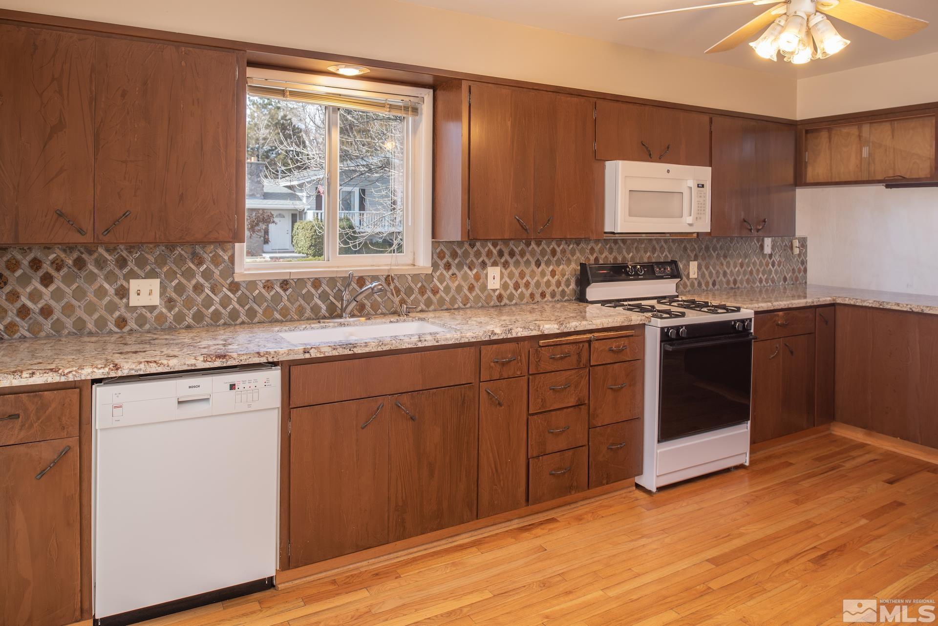 3380 Belford Road Reno, NV 89509 - Photo 18 of 40 Photo 18
