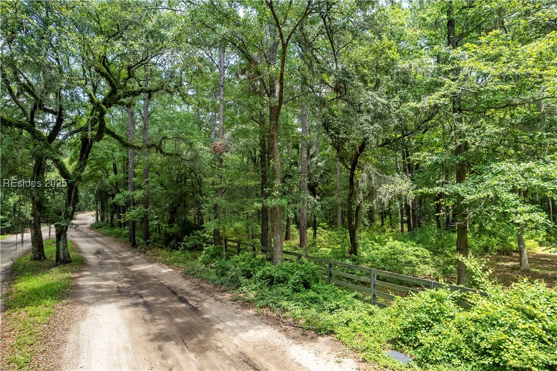 11 Grassey Lane Bluffton, SC 29910 - Photo 4 of 9