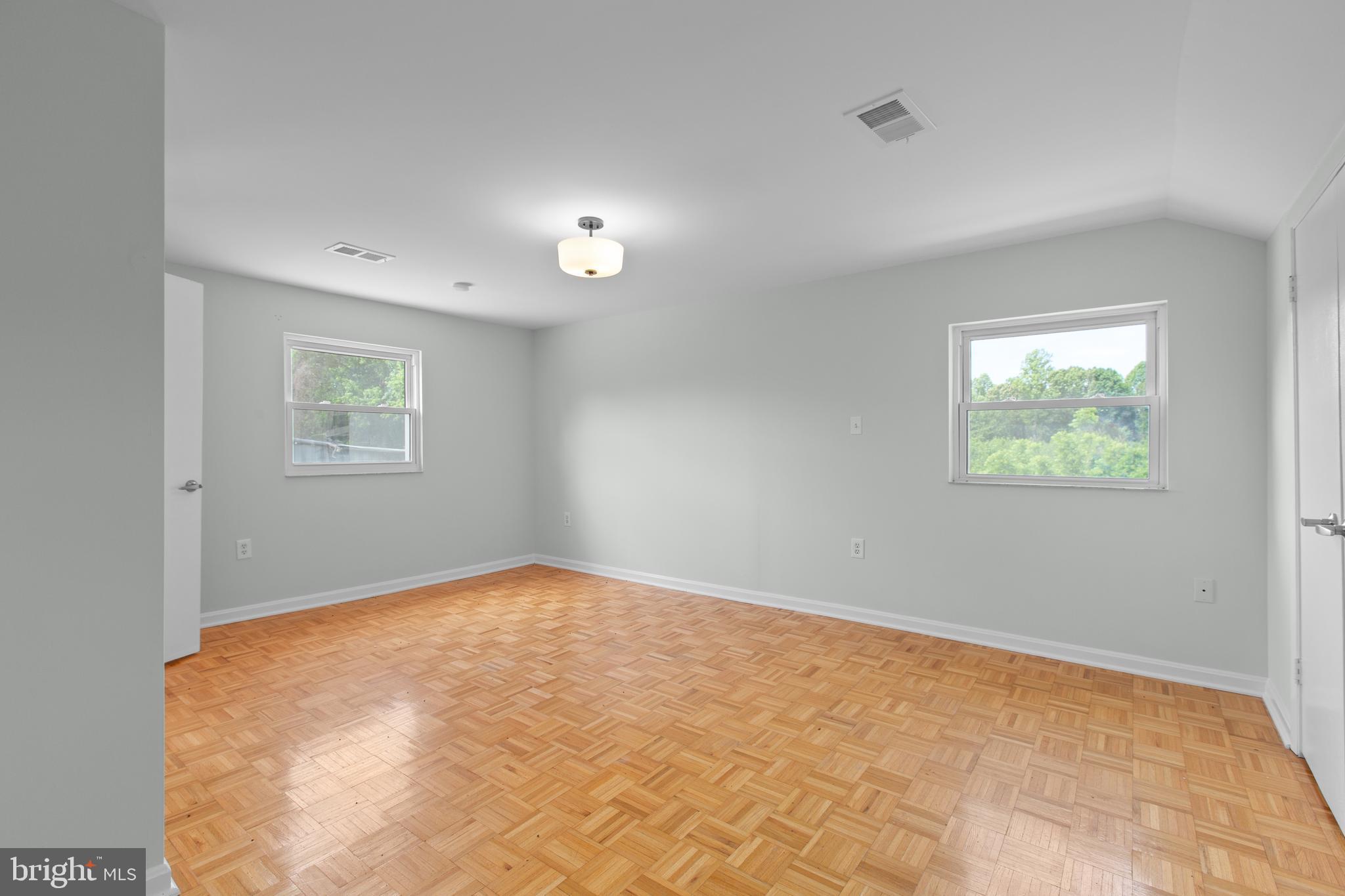 10827 Catharpin Road Spotsylvania, VA 22553 - Photo 26 of 39 a view of an empty room with a window